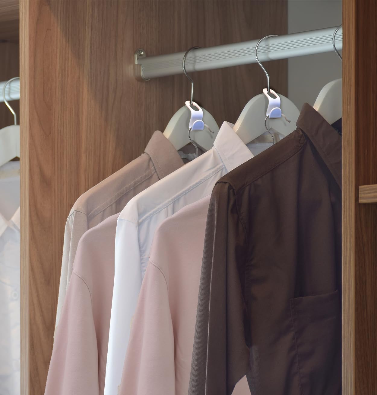 C Crystal Lemon Hanger Connector Hooks – 50-Pack Space-Saving Hooks for Clothes Hangers – Cascading Organizer for Closet, Small Space Saver